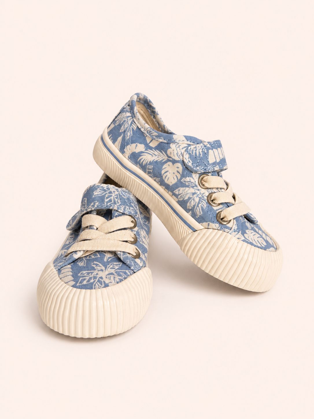Zapatillas tela celeste con hojas - Miniatura 3
