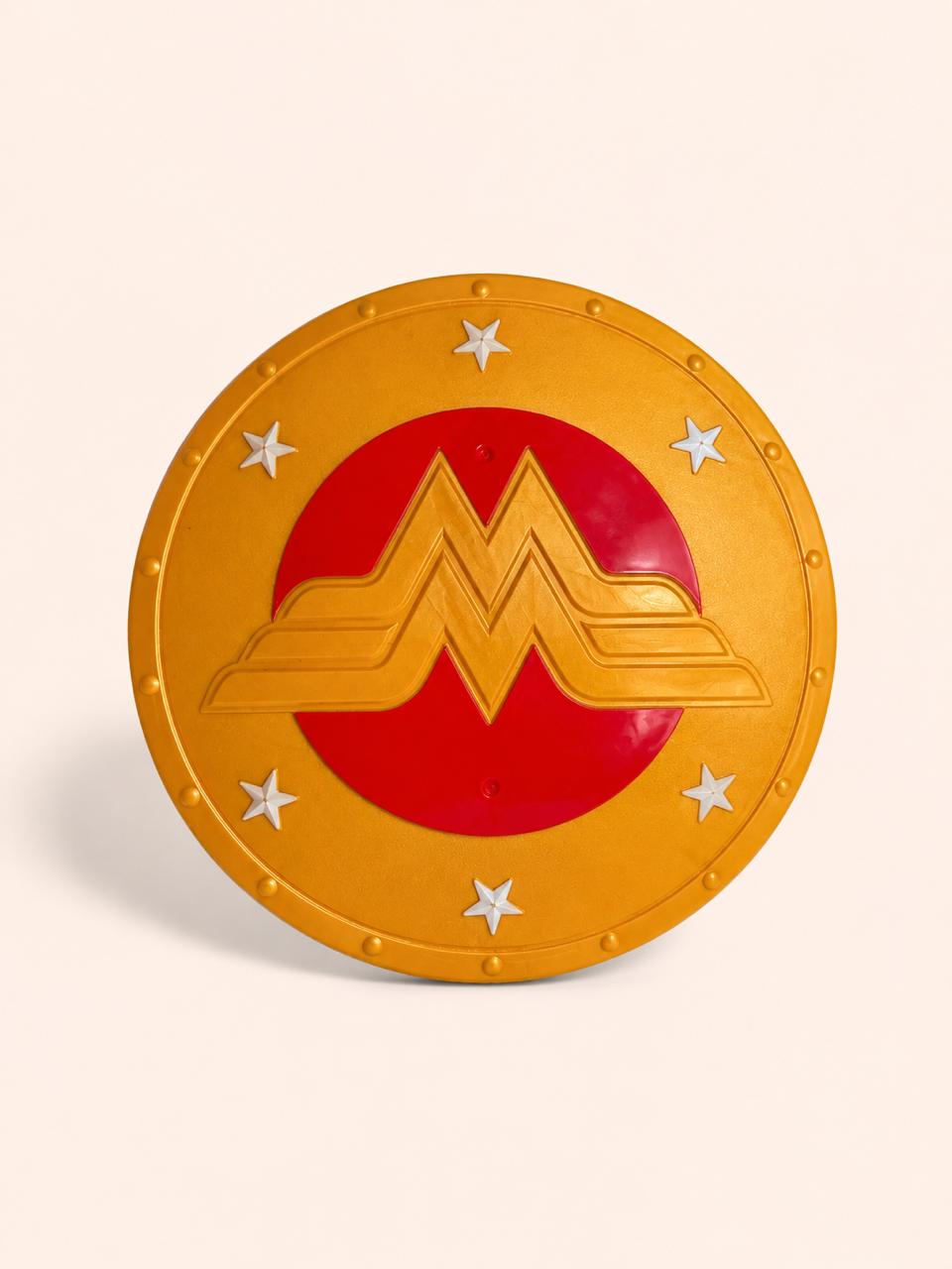 Escudo mujer maravilla